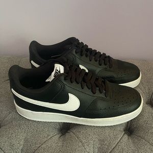 Nike Court Vision Black & White